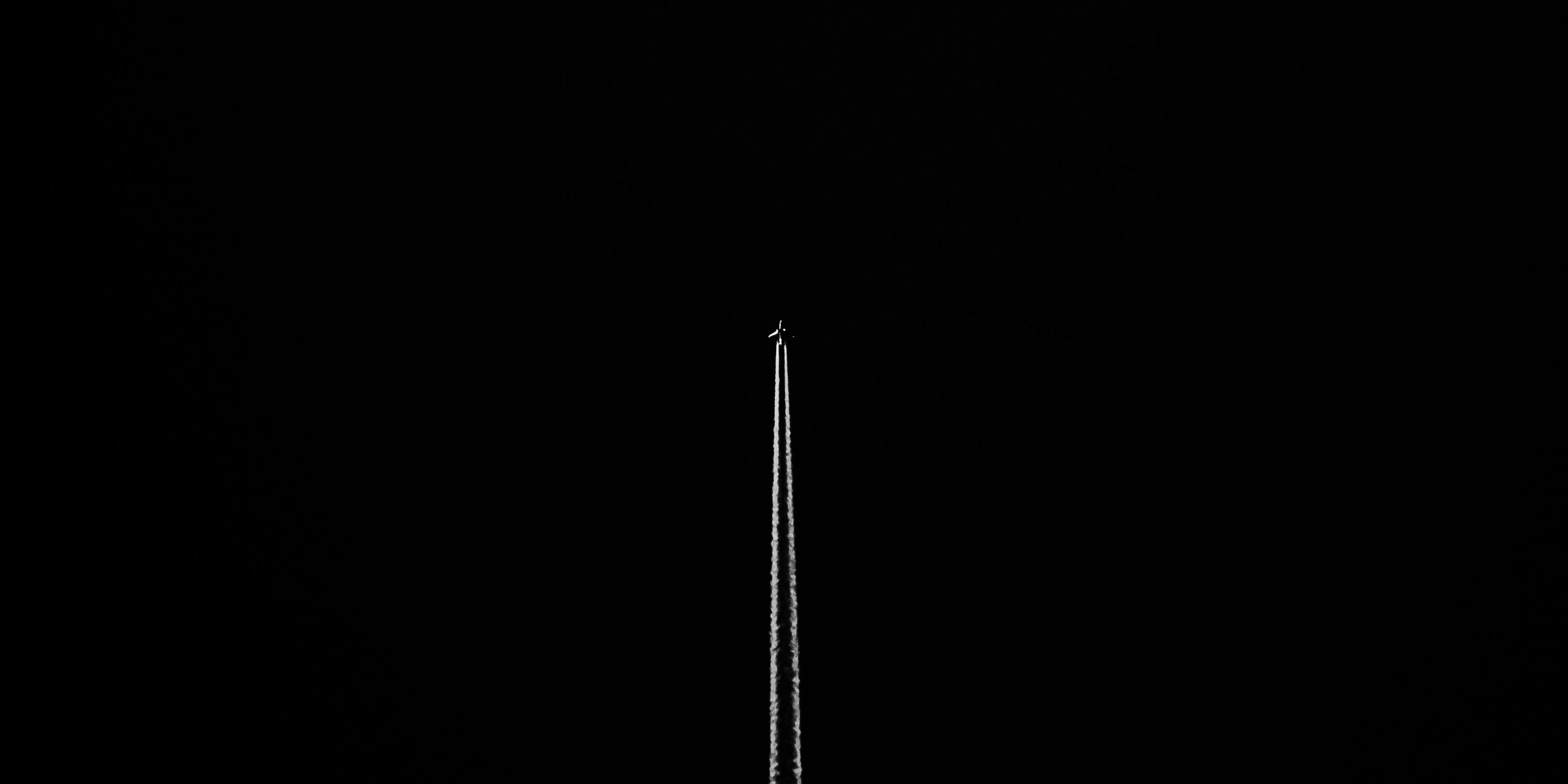 Fine tip on black surface